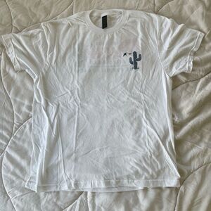 Men’s Poncho Outdoors Tee Shirt - T Shirt - Medium - White - Never Worn